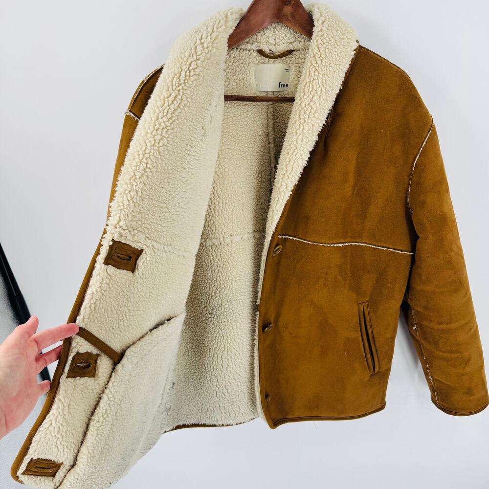Wilfred Brown Sherpa-Lined Jacket - Picture 5 of 9